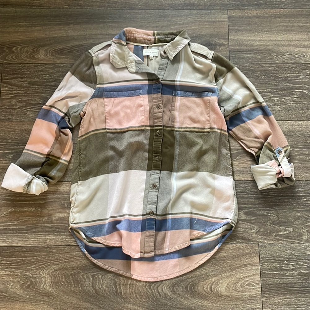 Lucky Brand Flannel Button Down Shirt in Size Small